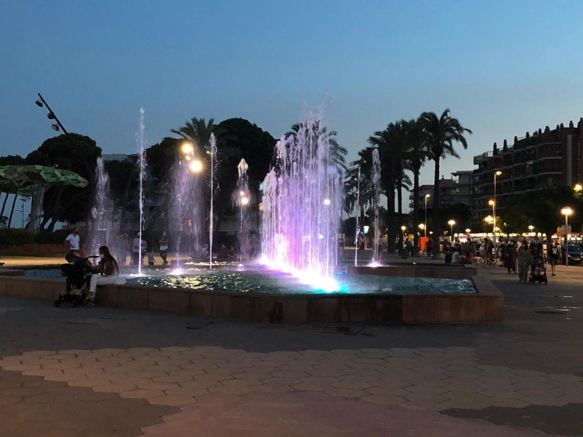 Pineda Beach 1A Linea De Mar & Parking 라피네다 외부 사진