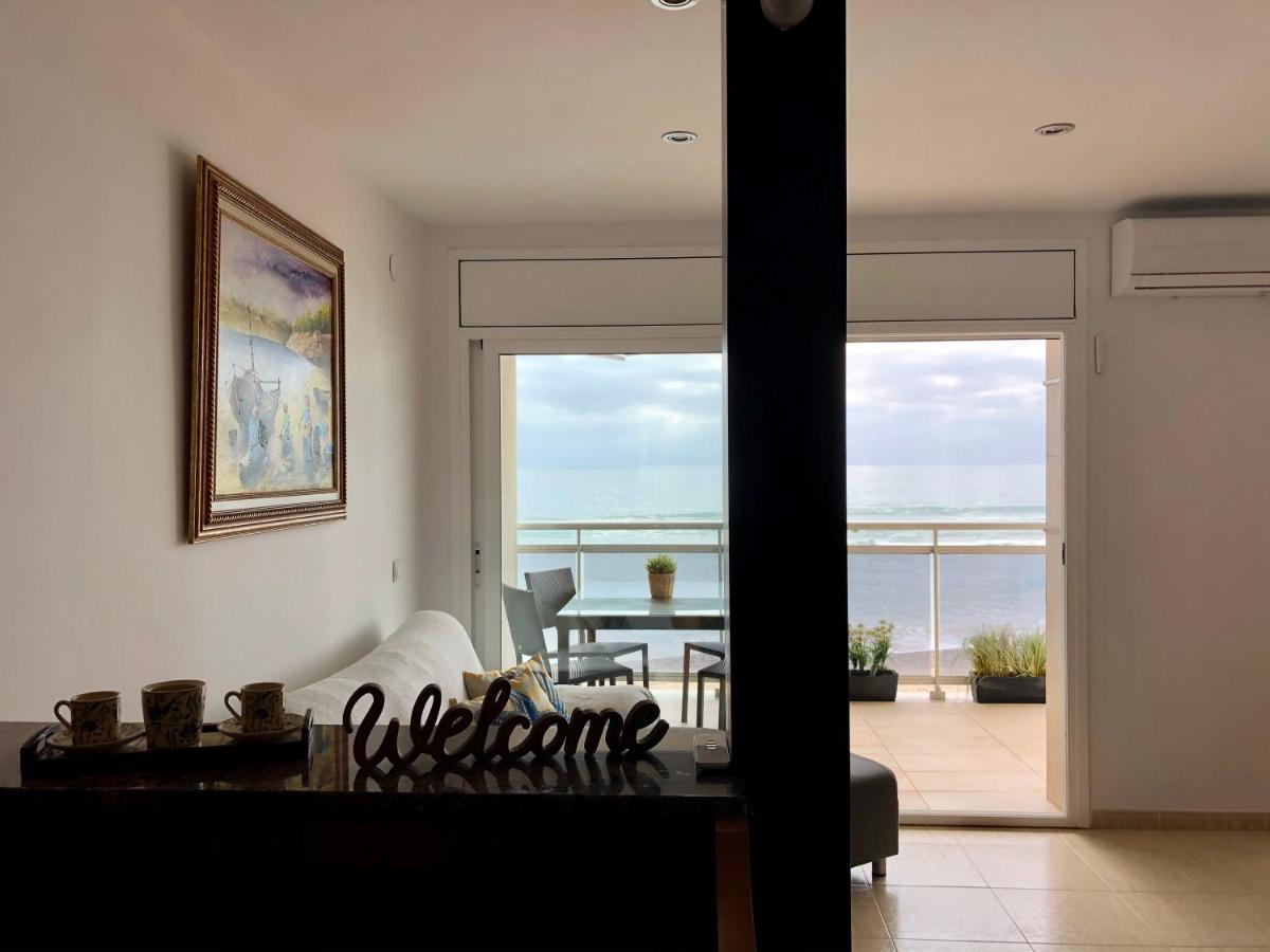 Pineda Beach 1A Linea De Mar & Parking 라피네다 외부 사진