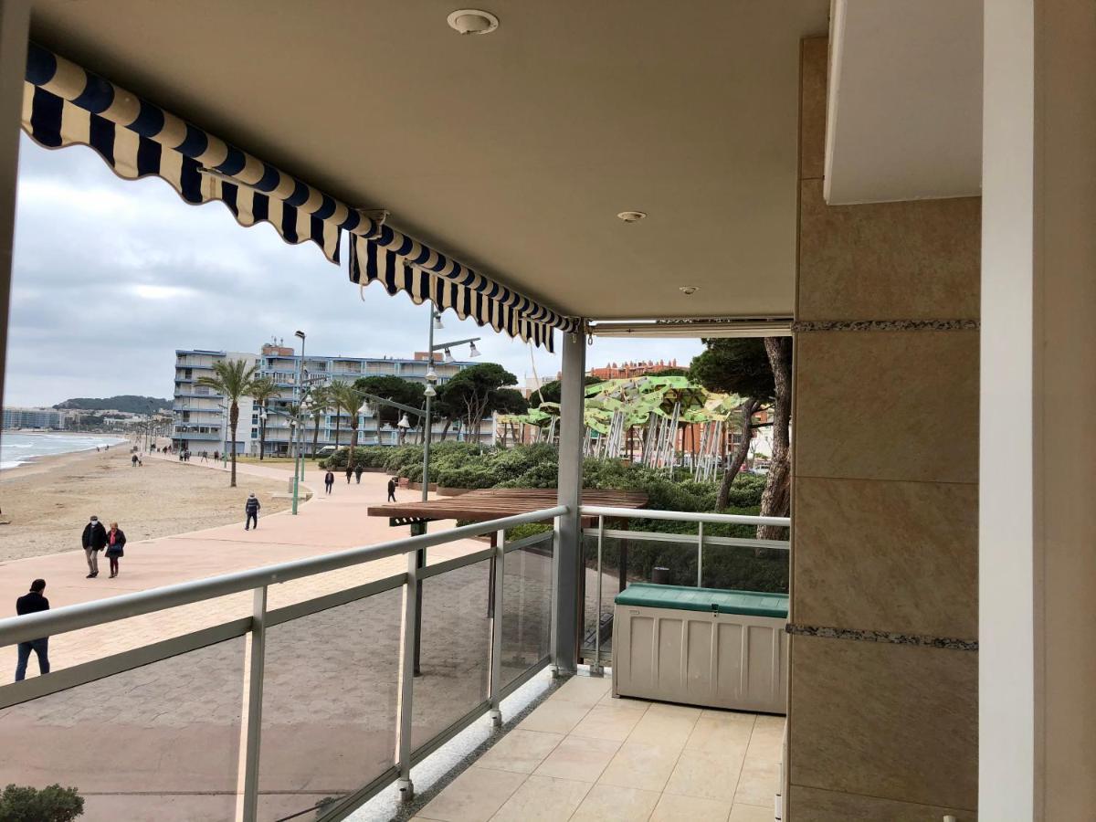 Pineda Beach 1A Linea De Mar & Parking 라피네다 외부 사진