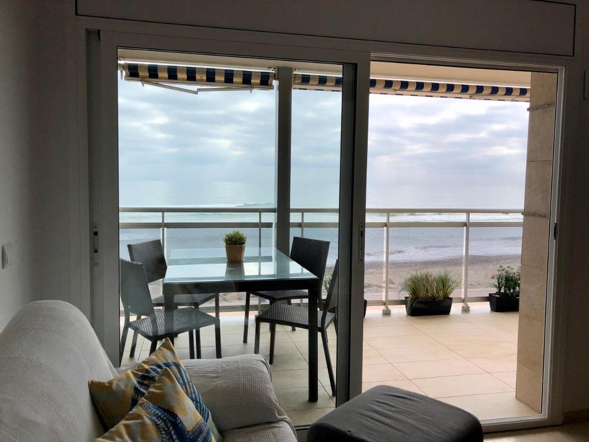 Pineda Beach 1A Linea De Mar & Parking 라피네다 외부 사진