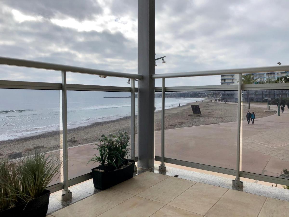 Pineda Beach 1A Linea De Mar & Parking 라피네다 외부 사진