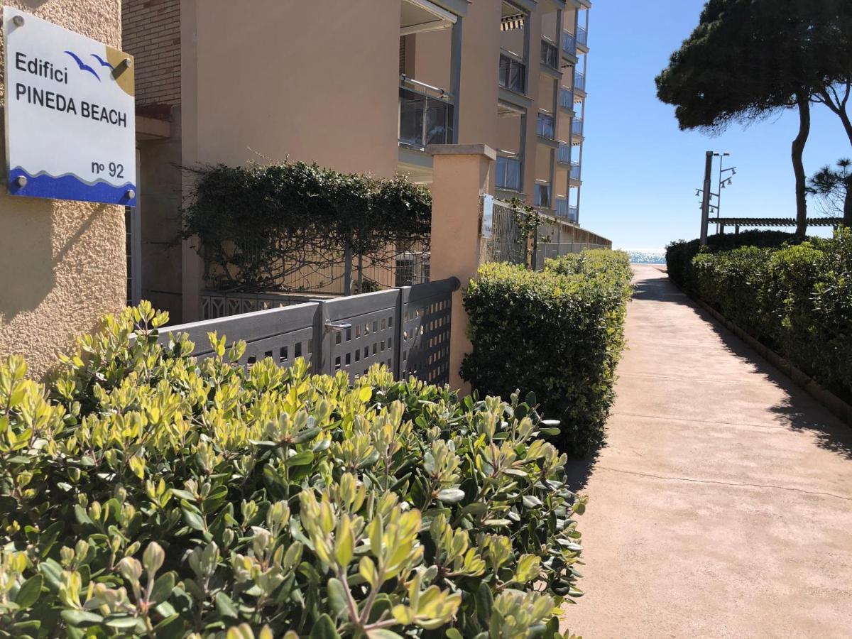 Pineda Beach 1A Linea De Mar & Parking 라피네다 외부 사진