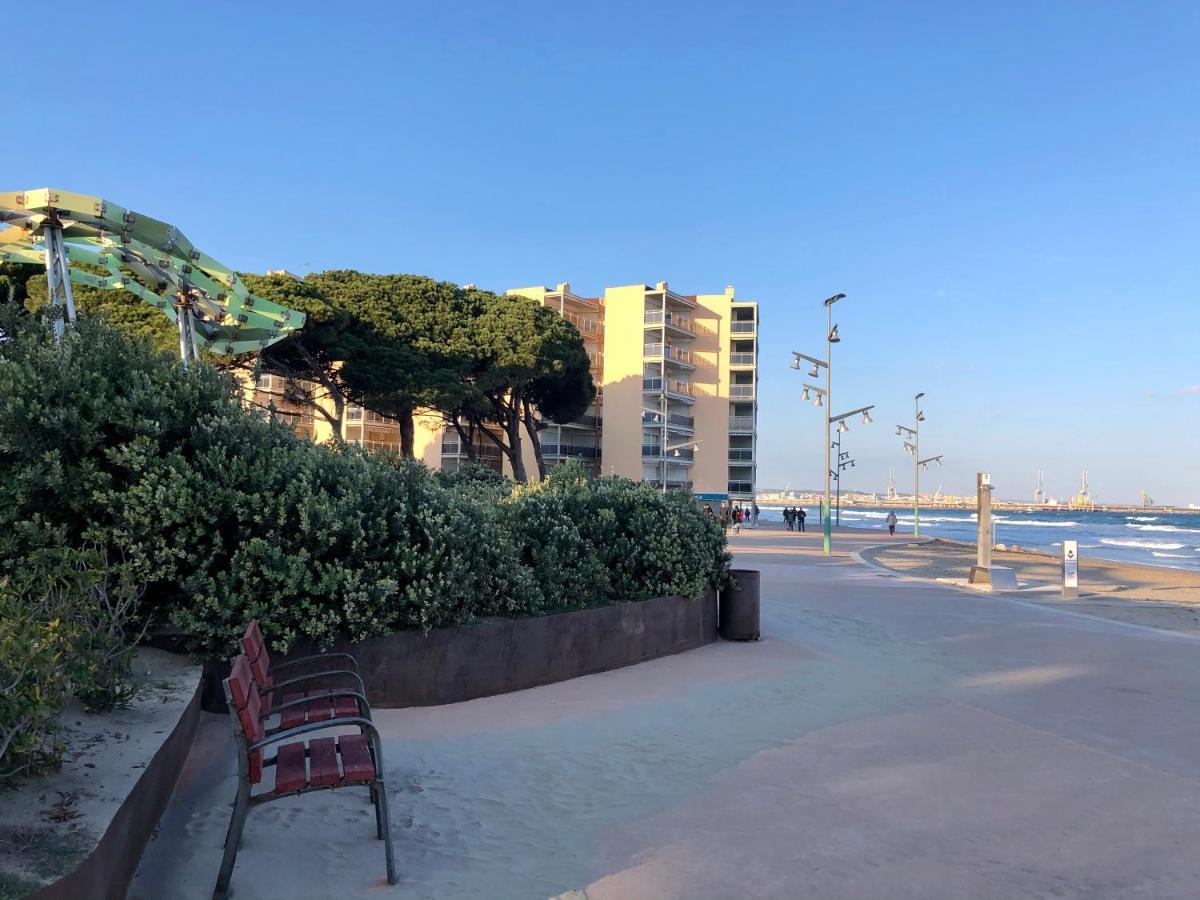 Pineda Beach 1A Linea De Mar & Parking 라피네다 외부 사진